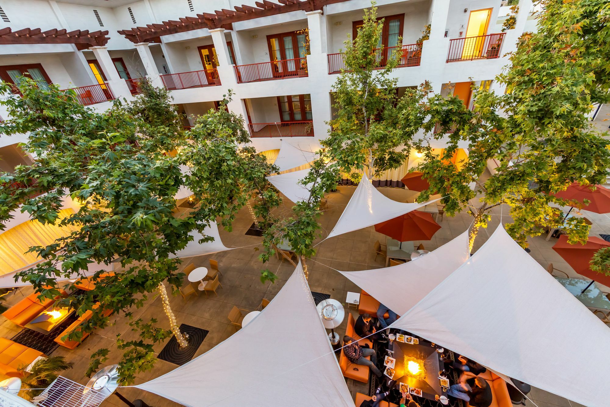 Hotel Casa 425 + Lounge, A Four Sisters Inn Claremont Exterior foto